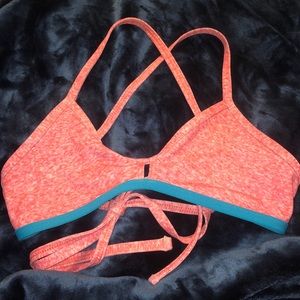 Jolyn vent bikini top